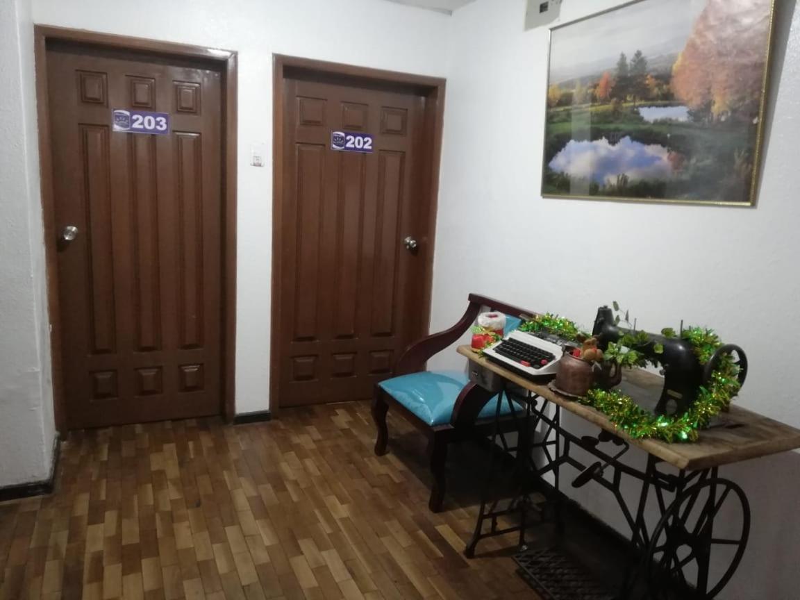 Hostal Alborada Riobamba Buitenkant foto