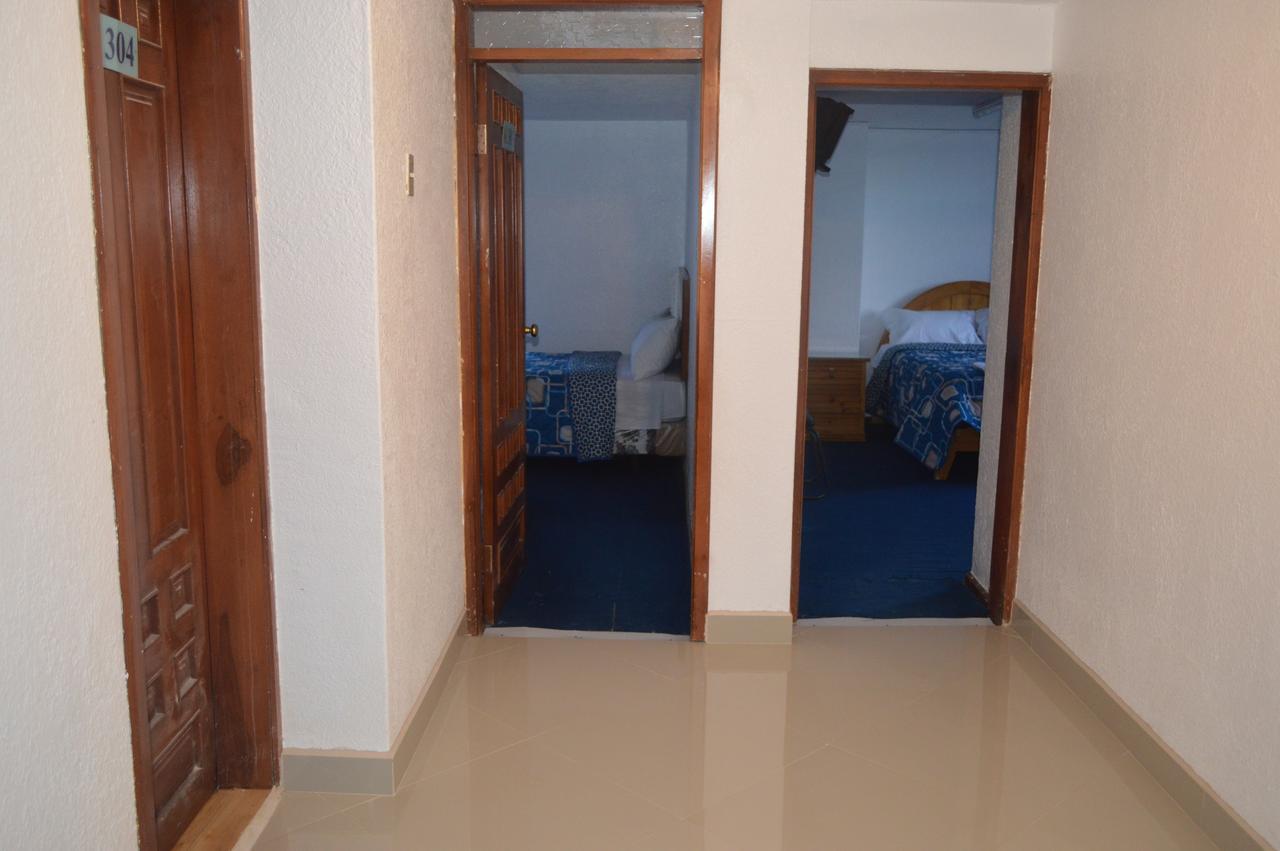 Hostal Alborada Riobamba Buitenkant foto