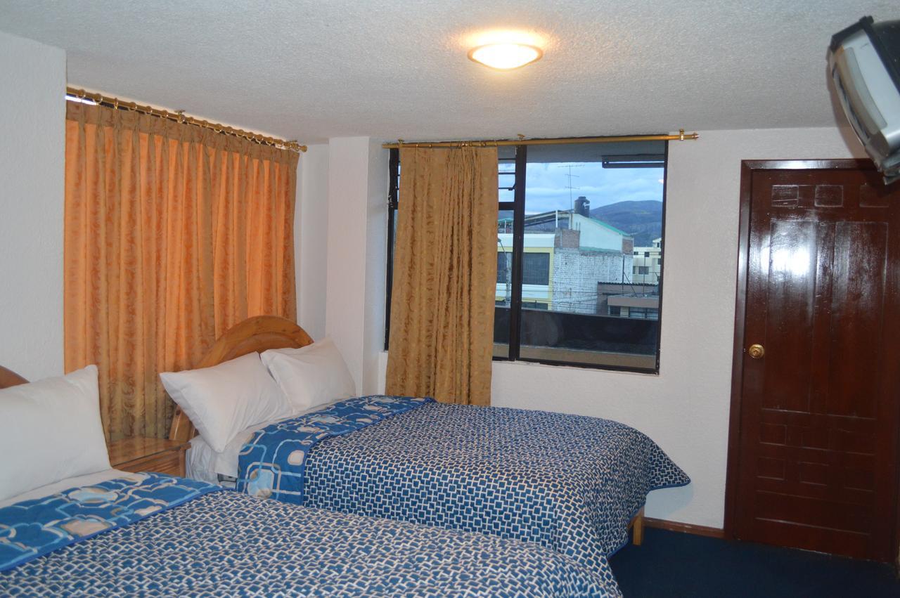 Hostal Alborada Riobamba Buitenkant foto