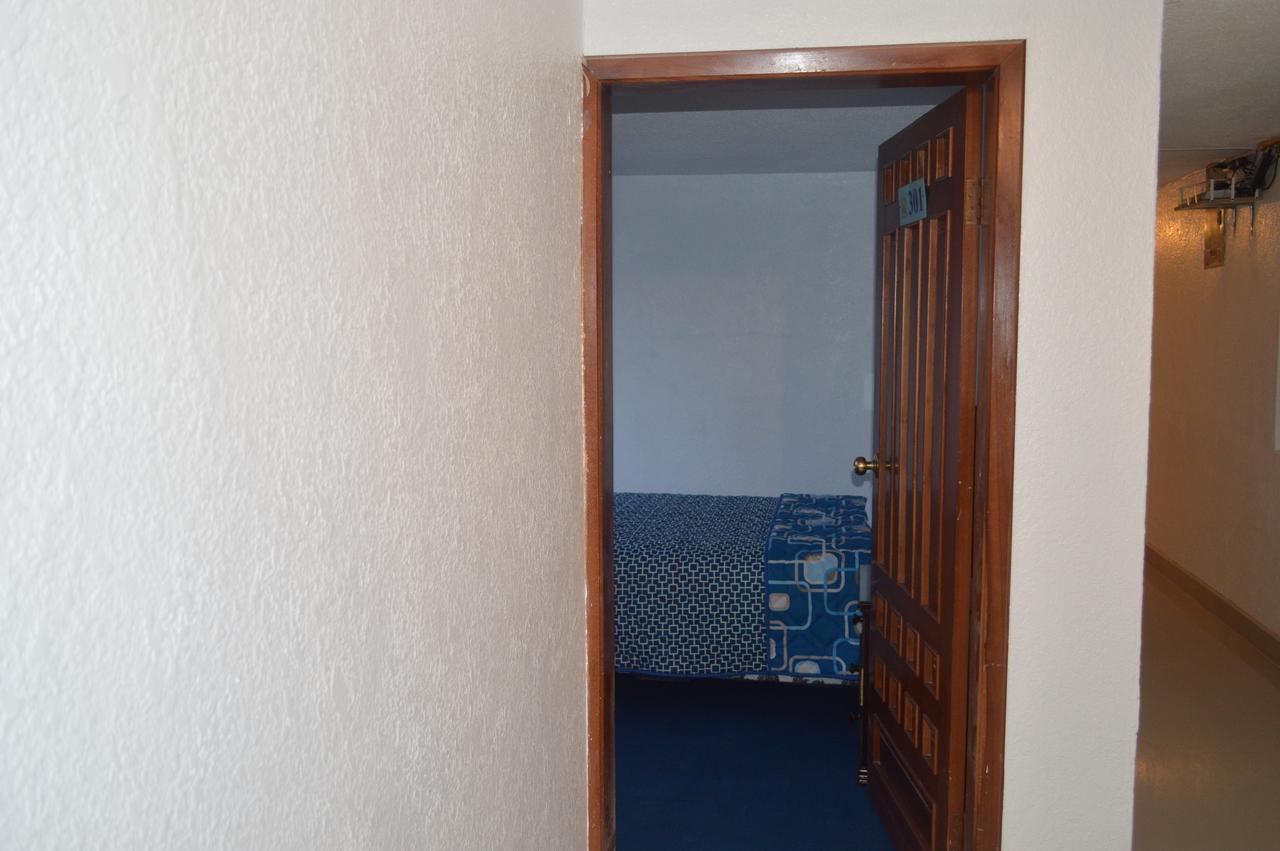 Hostal Alborada Riobamba Buitenkant foto