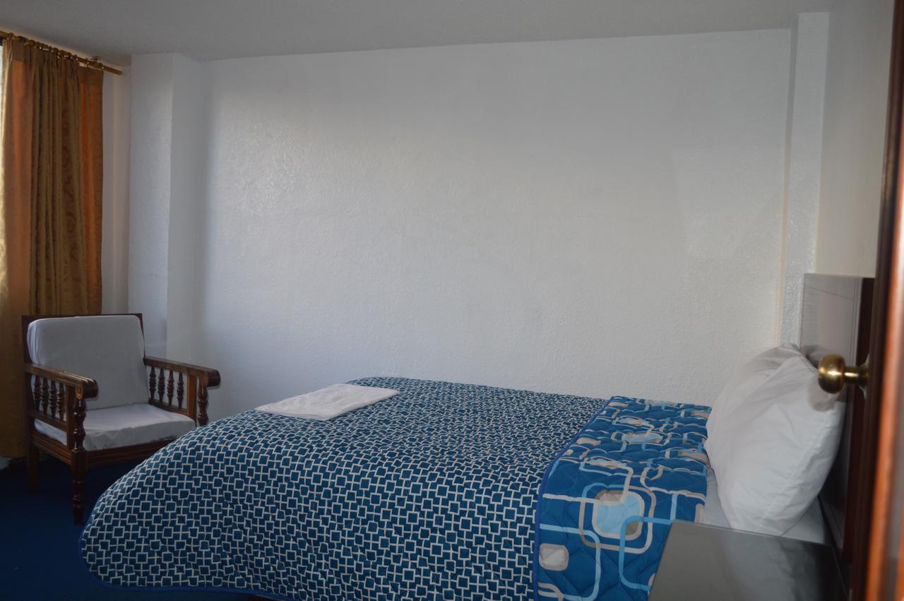 Hostal Alborada Riobamba Buitenkant foto