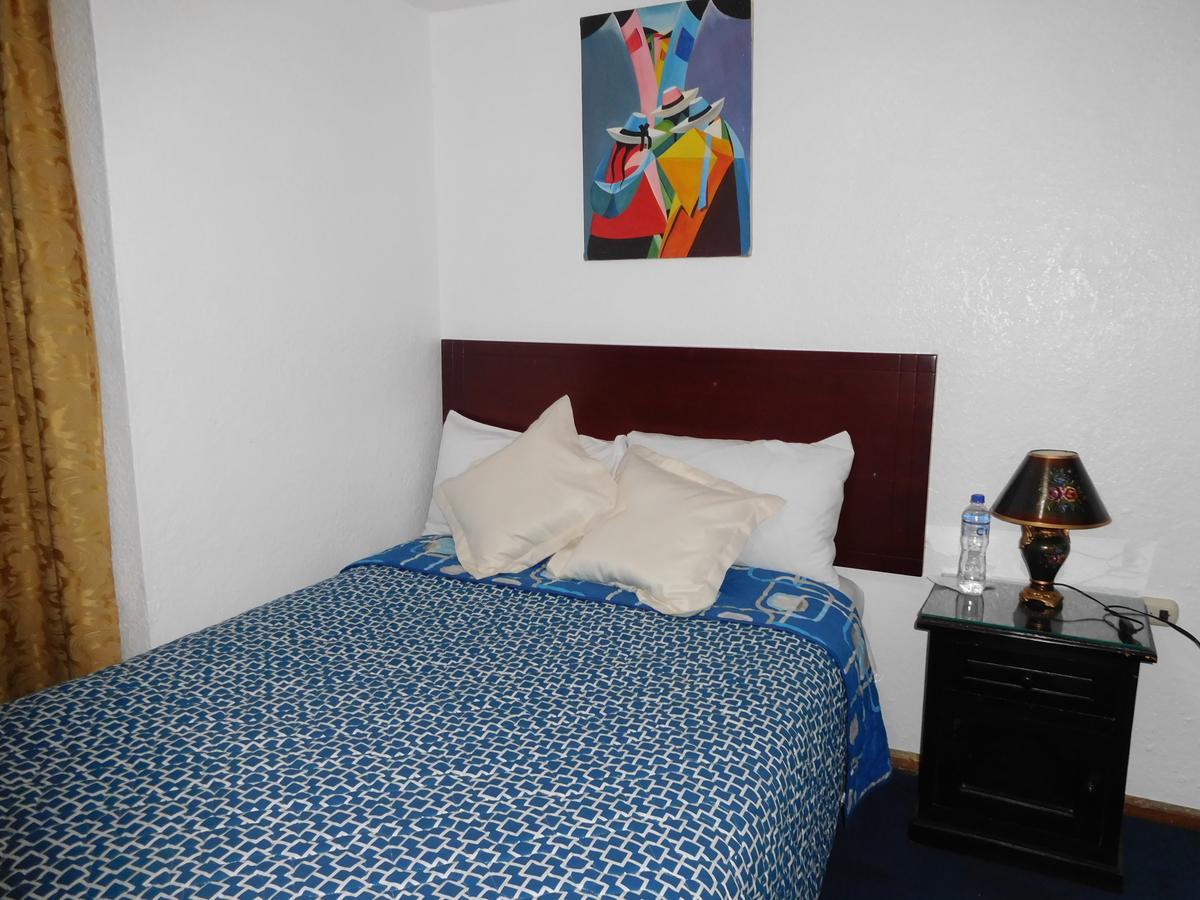 Hostal Alborada Riobamba Buitenkant foto