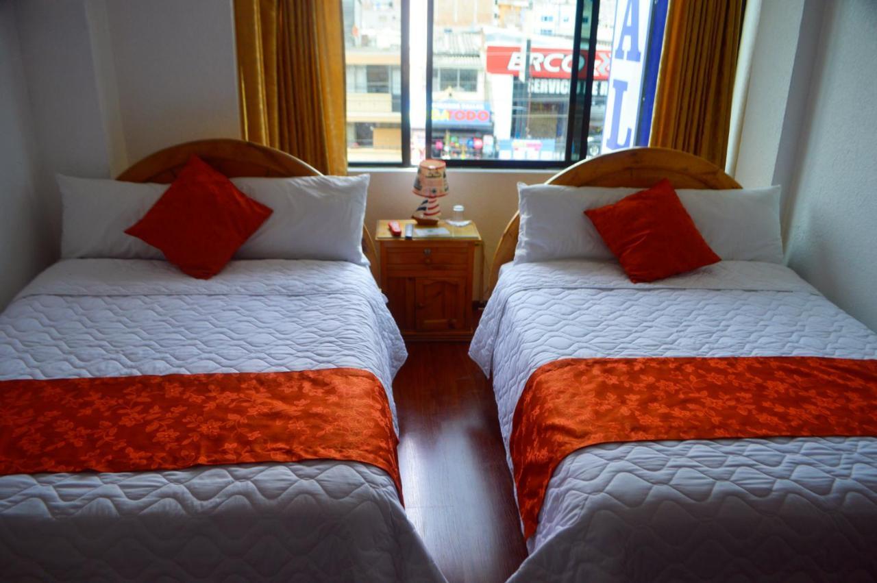 Hostal Alborada Riobamba Buitenkant foto
